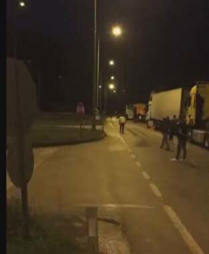 Amasya'da hortum ve sel: Dereler taştı, sokaklar göle döndü! - Sayfa 13