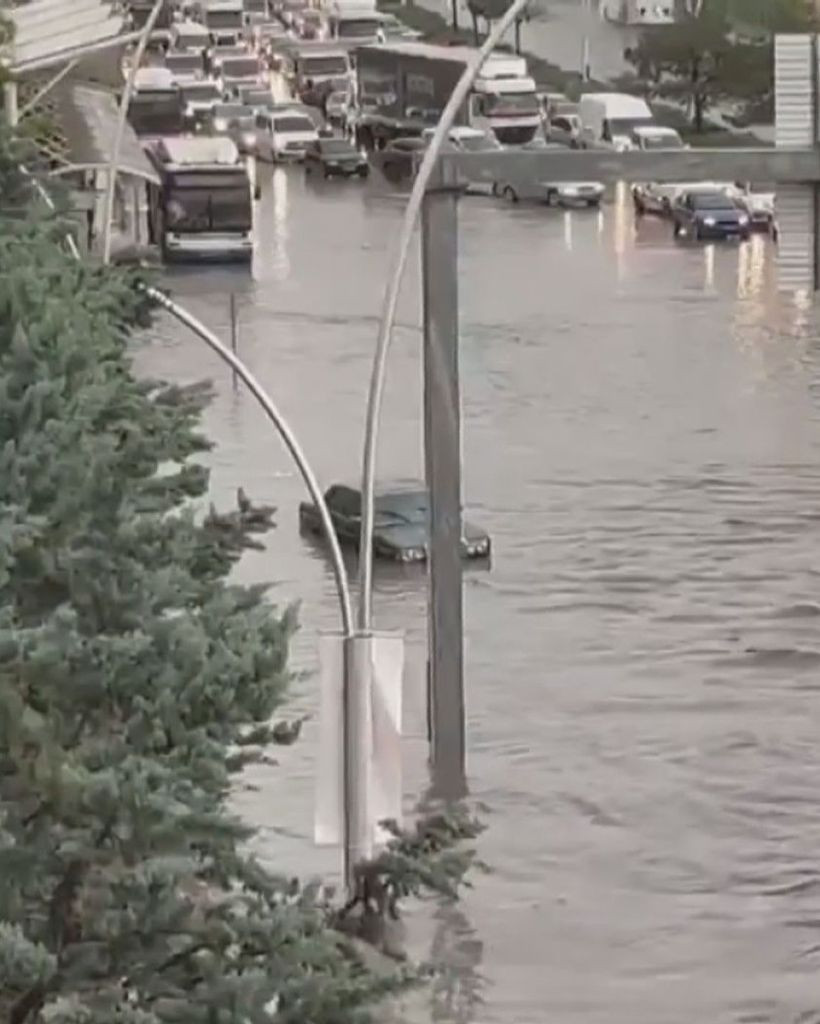 Ankara günlerdir sele teslim! Hayat durma noktasına geldi, sular çekilince zararın boyutu ortaya çıktı - Sayfa 5