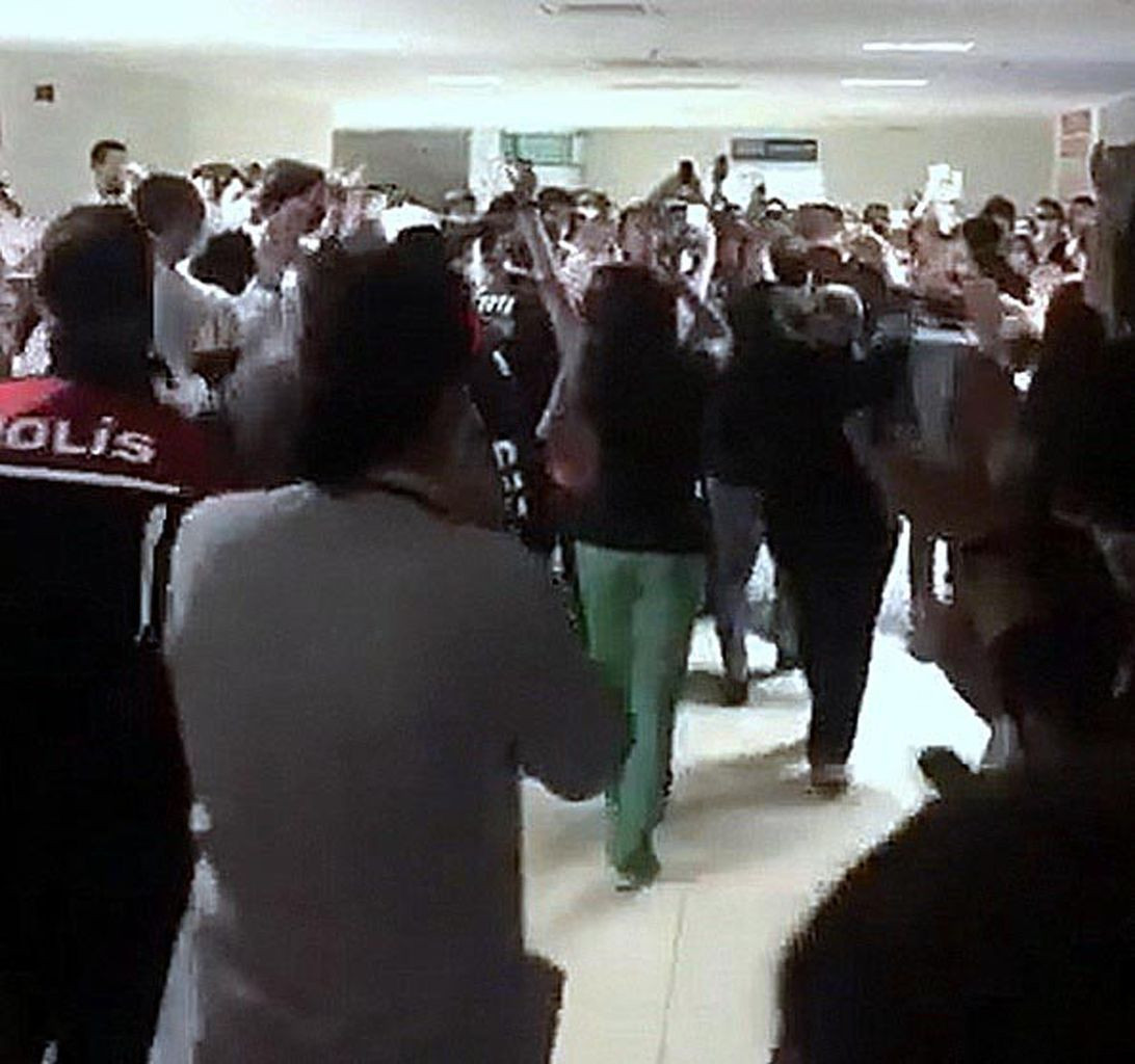 Uzman çavuşu alkışlı protestoda flaş gelişme! 85 kişi ifade verecek - Sayfa 6