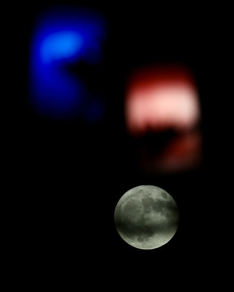 'Süper Ay' nefes kesti! İşte Türkiye ve dünyadan muhteşem dolunay manzaraları - Sayfa 16