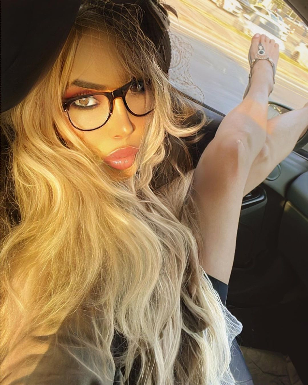 Ata Çağlayan'la aşk yaşayan Seyhan Soylu son haliyle Seda Sayan'a benzetilince bir estetik operasyon daha geçirdi - Sayfa 22