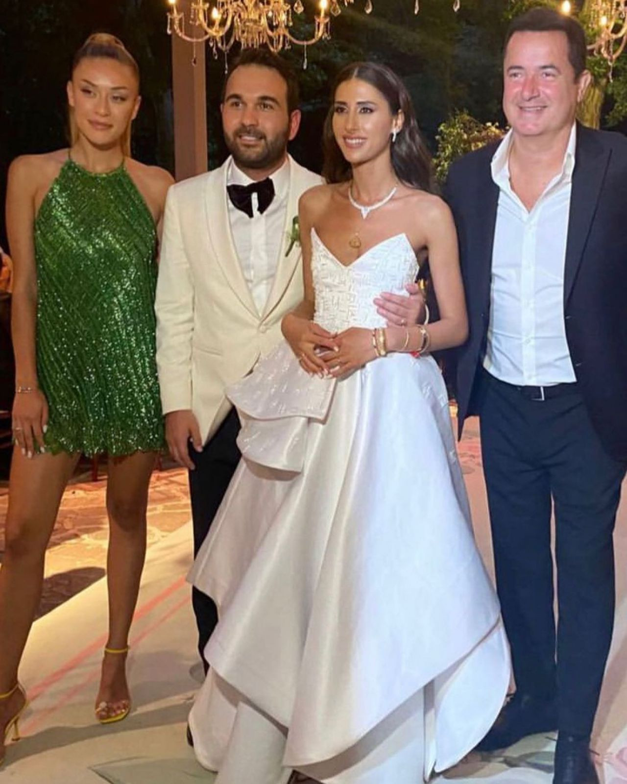 Arda Turan'ın kardeşi Okan Turan evlendi! Düğüne ünlü isimler akın etti - Sayfa 9