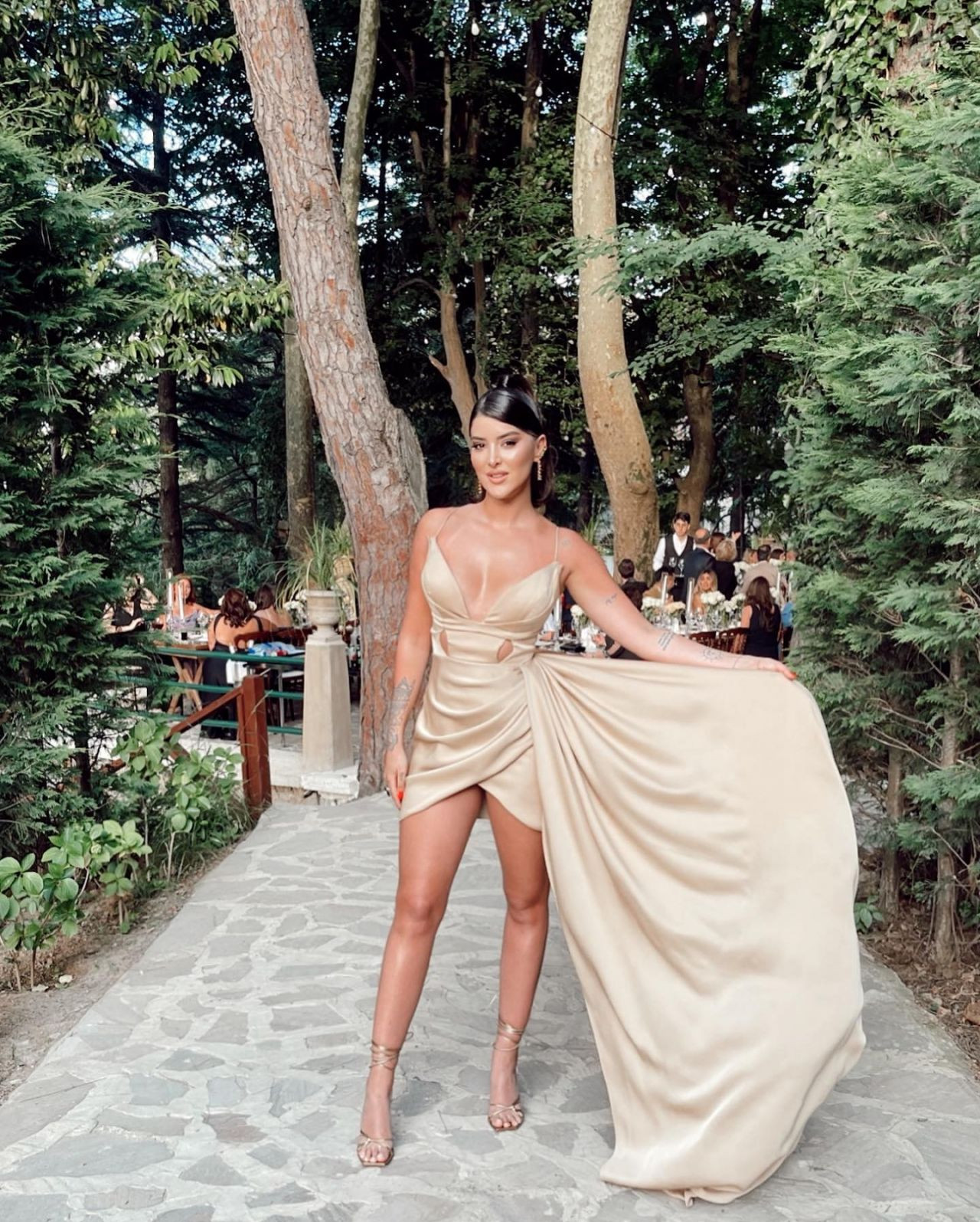 Arda Turan'ın kardeşi Okan Turan evlendi! Düğüne ünlü isimler akın etti - Sayfa 11