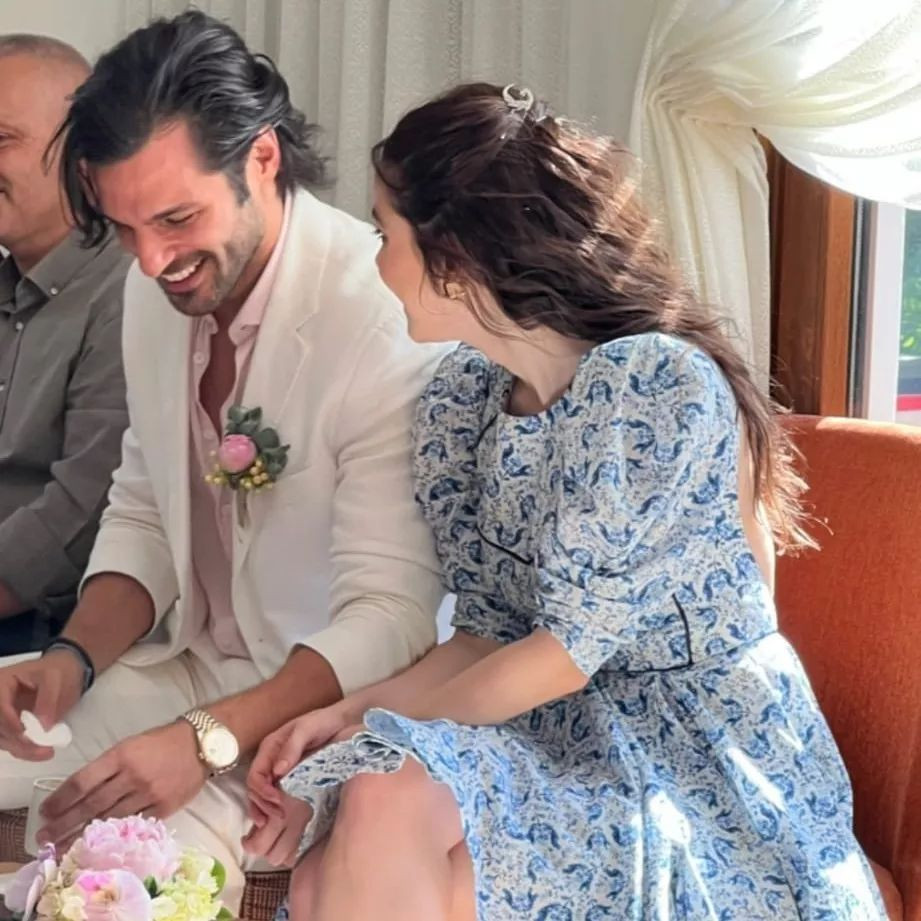 Evlilik yolunda ilk adımı attılar: Serkan Çayoğlu sevgilisi Özge Gürel'i ailesinden istedi - Sayfa 9