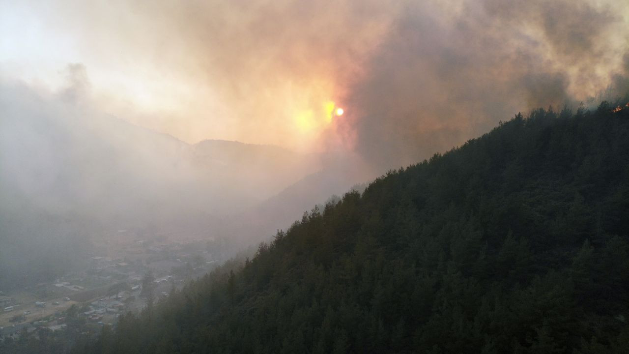 Marmaris'teki orman yangınına müdahale sürüyor: İşte dakika dakika gelişmeler... - Sayfa 16