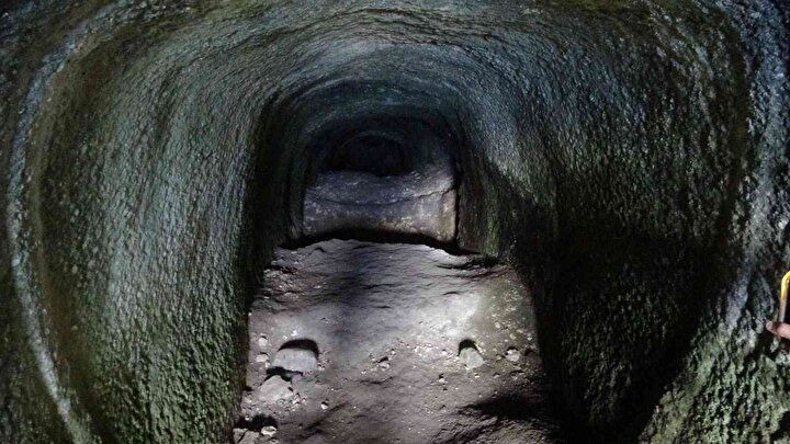 Büyük sırlarla dolu 150 metre derinliğindeki mağara keşfedilmeyi bekliyor! - Sayfa 10