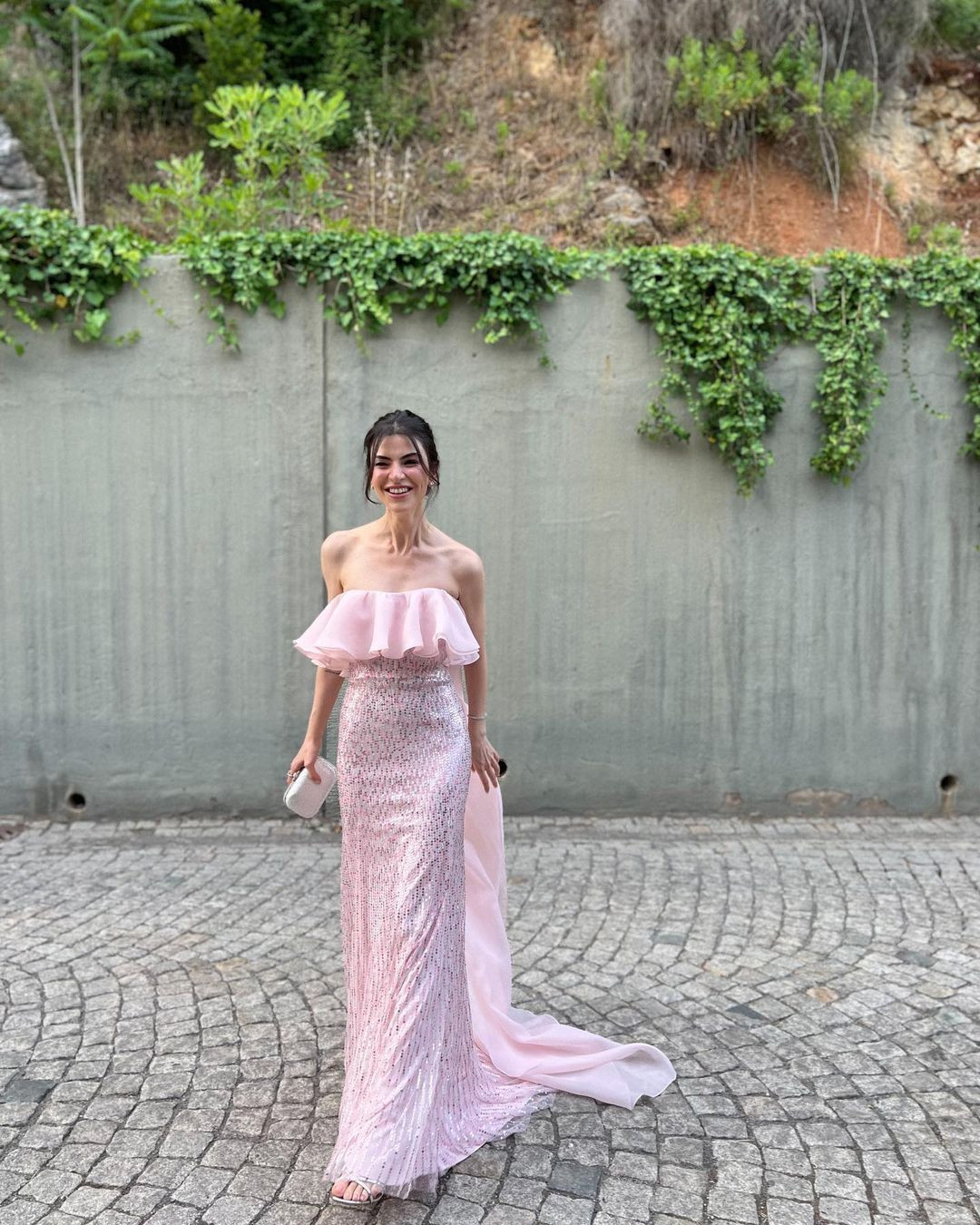 Nazlı Kayı ile Hacı Sabancı, Çırağan Sarayı’nda düğün yaptı: Davetliler şıklık yarışına girdi - Sayfa 27