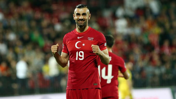 Fenerbahçeli futbolcu Serdar Dursun, Bundesliga'nın köklü ekiplerinden Augsburg'un radarına girdi - Sayfa 8