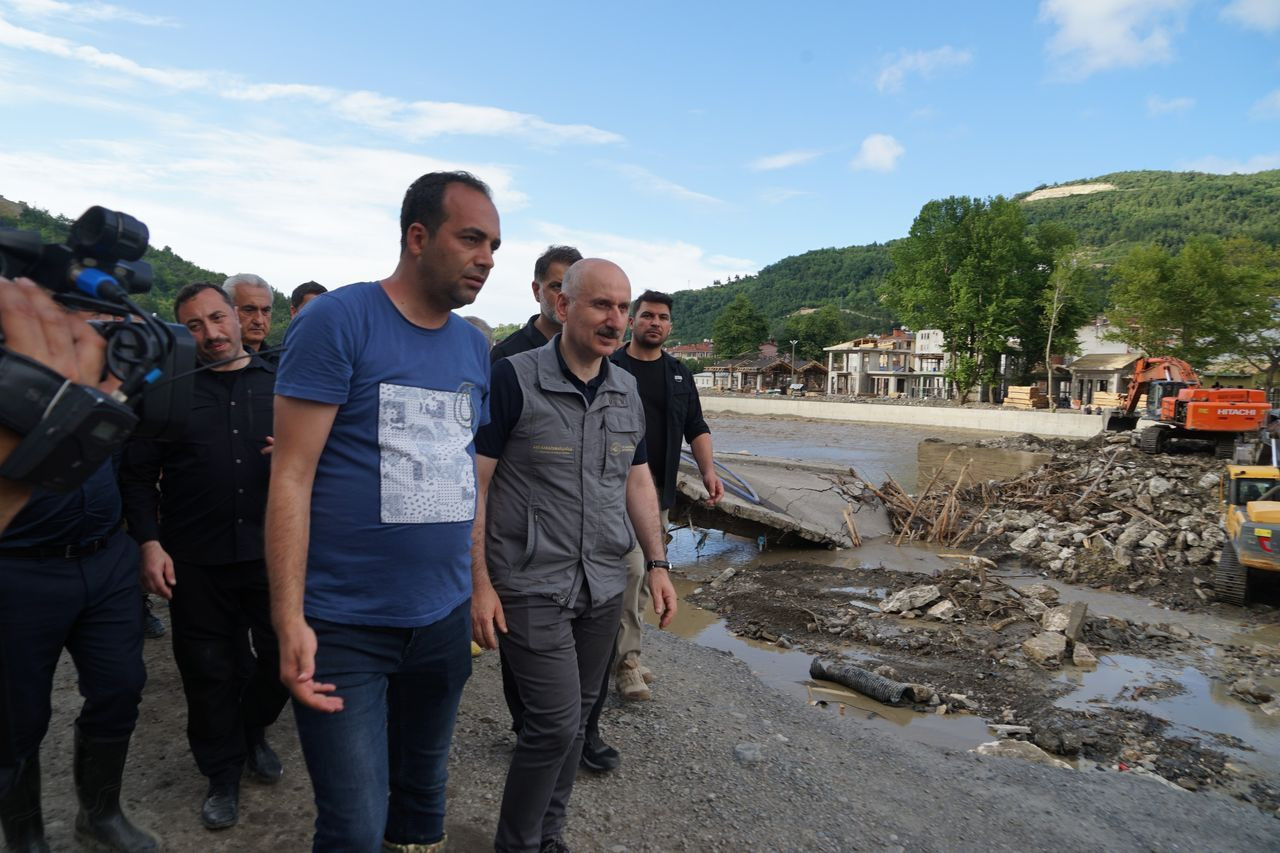 Bakan Kurum ve Bakan Karaismailoğlu, Bozkurt’ta çalışmaları yerinde inceledi - Sayfa 5
