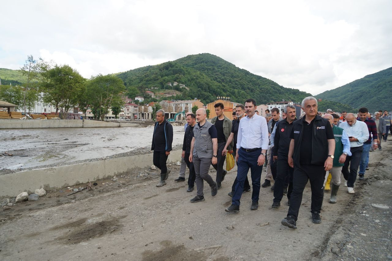 Bakan Kurum ve Bakan Karaismailoğlu, Bozkurt’ta çalışmaları yerinde inceledi - Sayfa 6