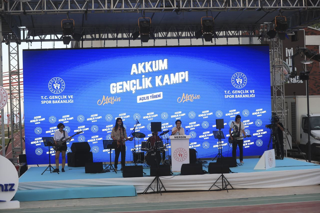 Gençlik ve Spor Bakanı Kasapoğlu'ndan 12-25 yaş arası gençlere kamp çağrısı - Sayfa 8