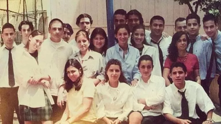 Burcu Özberk: Zamanında yolumuza taş koydular ama çiçeklerle alkışlanarak mezun oldum - Sayfa 12