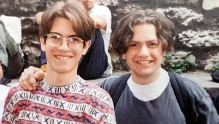 Burcu Özberk: Zamanında yolumuza taş koydular ama çiçeklerle alkışlanarak mezun oldum - Sayfa 9