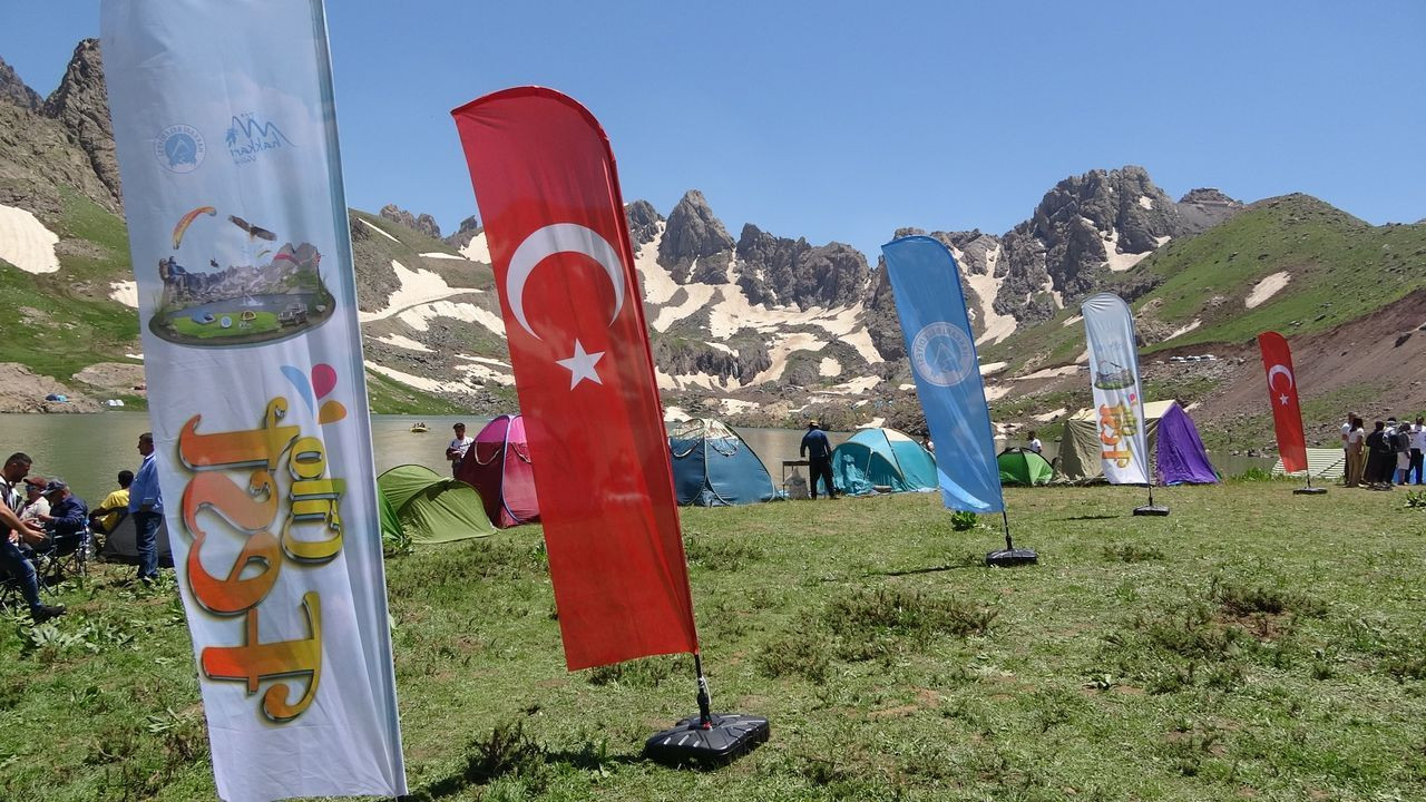 Terörden temizlenen 3 bin 500 rakımlı Sat Buzul Gölleri'nde renkli festival - Sayfa 5