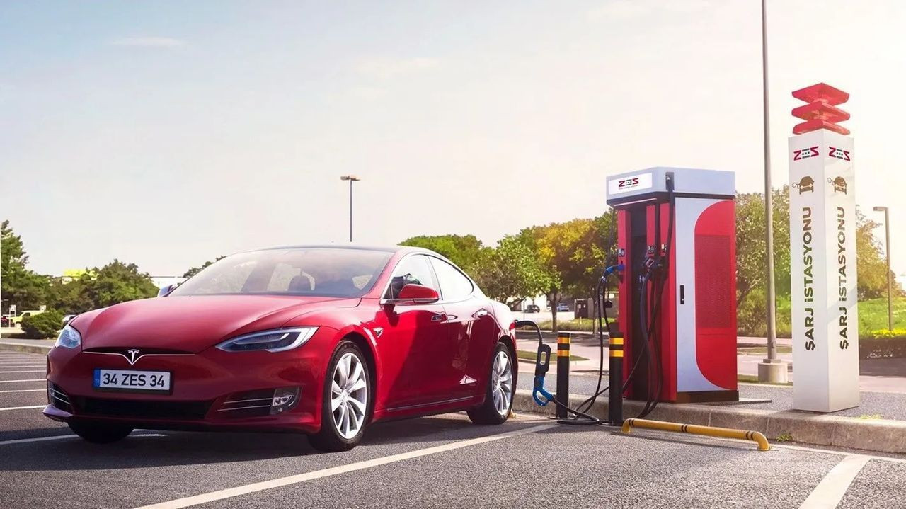 Elektrikli araçlar için şarj istasyonlarına 1 milyar liralık yatırım yapılacak - Sayfa 8