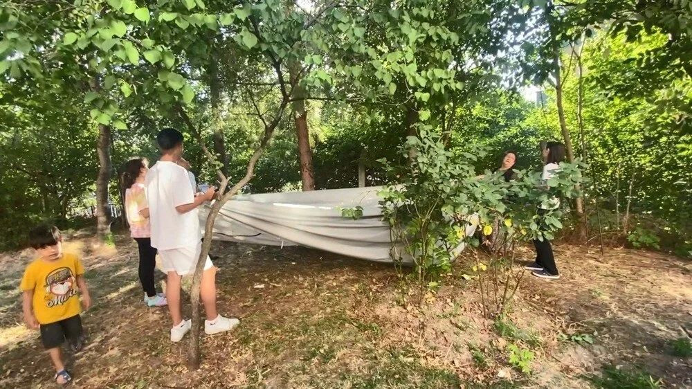 Bağcılar'da maymun şaşkınlığı: 'Gel kızım gel' diyerek muz uzattılar! - Sayfa 9