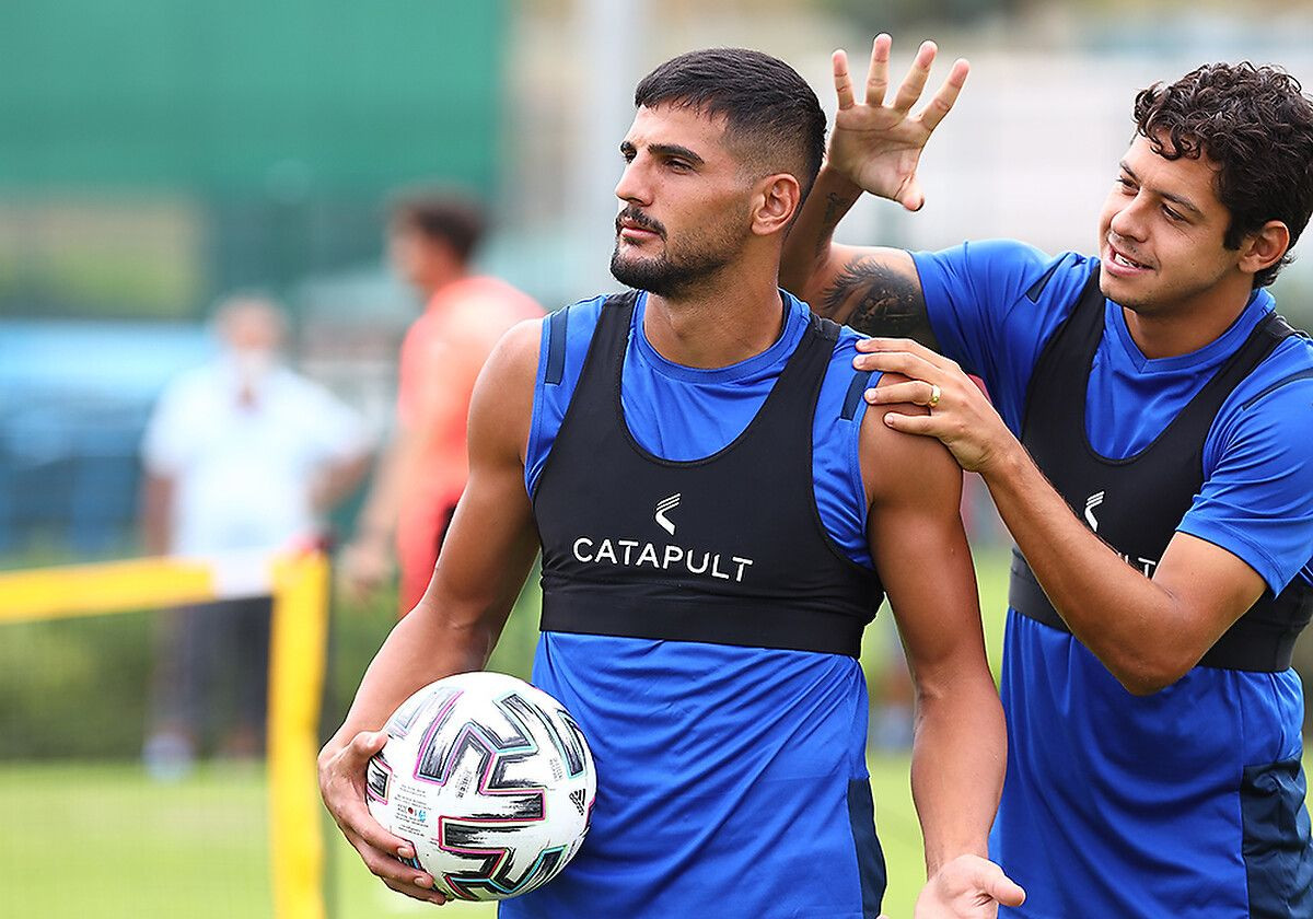 Süper Lig 2022-2023 sezonu ekiplerinden transfer haberleri art arda geliyor - Sayfa 35