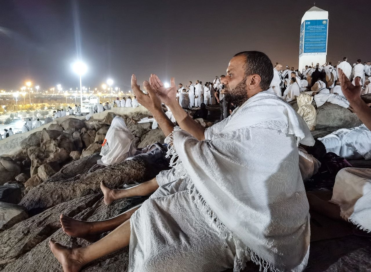 Salgın sonrası bir ilk: 1 milyon hacı adayı Arafat'a çıktı! - Sayfa 16