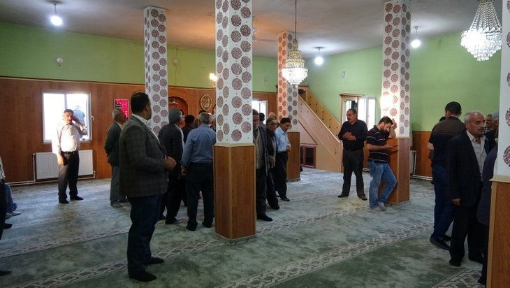 Türkiye'de ve İslam dünyasında Kurban Bayramı coşkusu: Camiler doldu taştı! - Sayfa 14