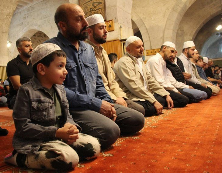 Türkiye'de ve İslam dünyasında Kurban Bayramı coşkusu: Camiler doldu taştı! - Sayfa 12