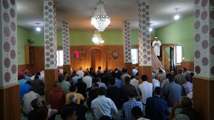 Türkiye'de ve İslam dünyasında Kurban Bayramı coşkusu: Camiler doldu taştı! - Sayfa 17