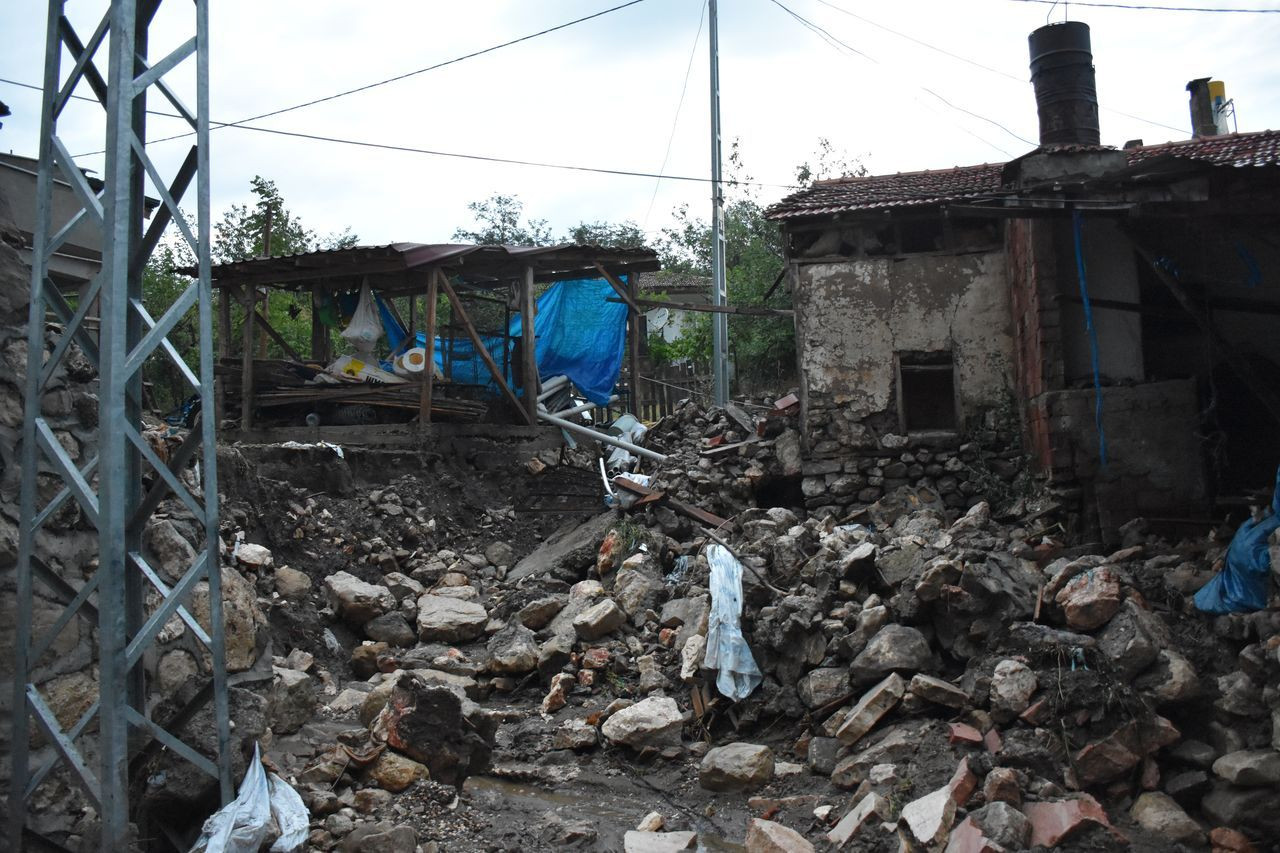 Bilecik'te sele kapılan kadın hayatını kaybetti - Sayfa 8