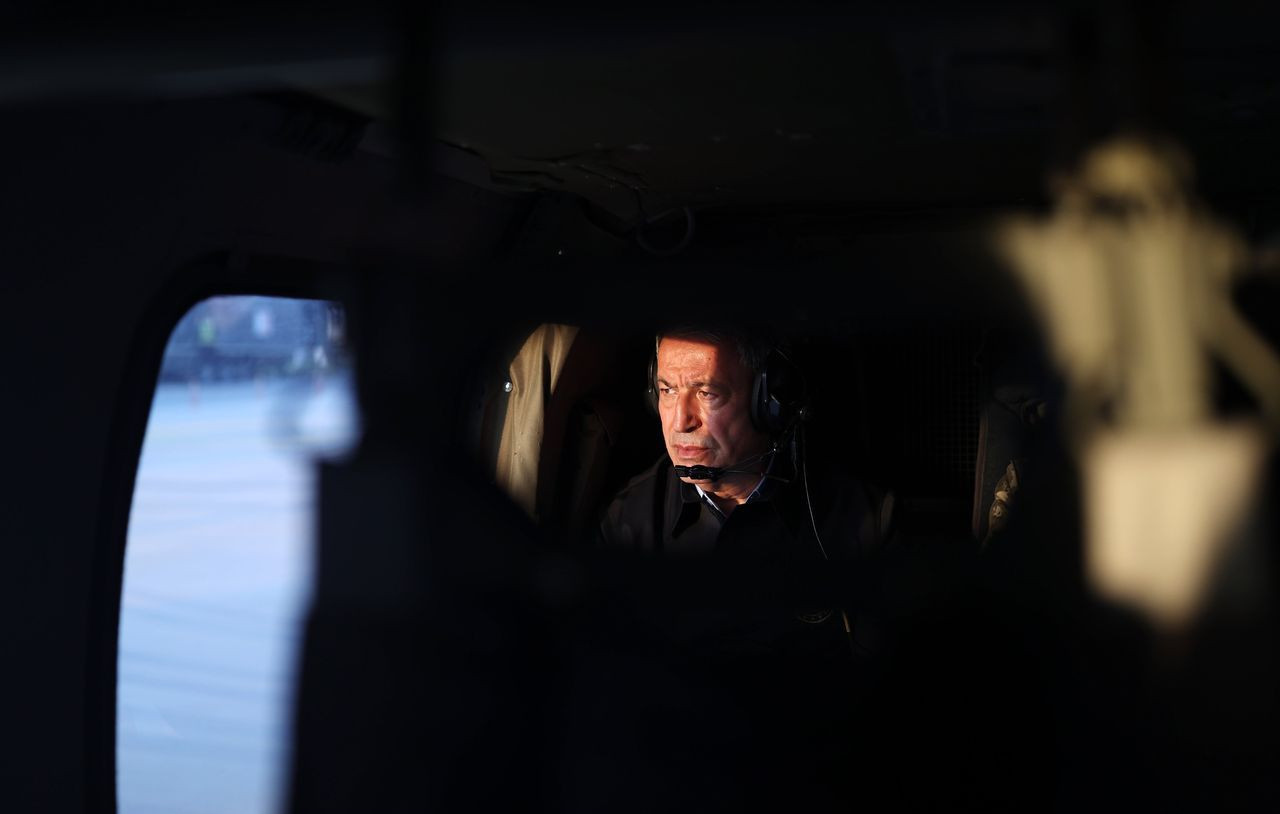 Bakan Akar ve TSK Komuta Kademesi, Süleyman Şah Türbesi'nde - Sayfa 11