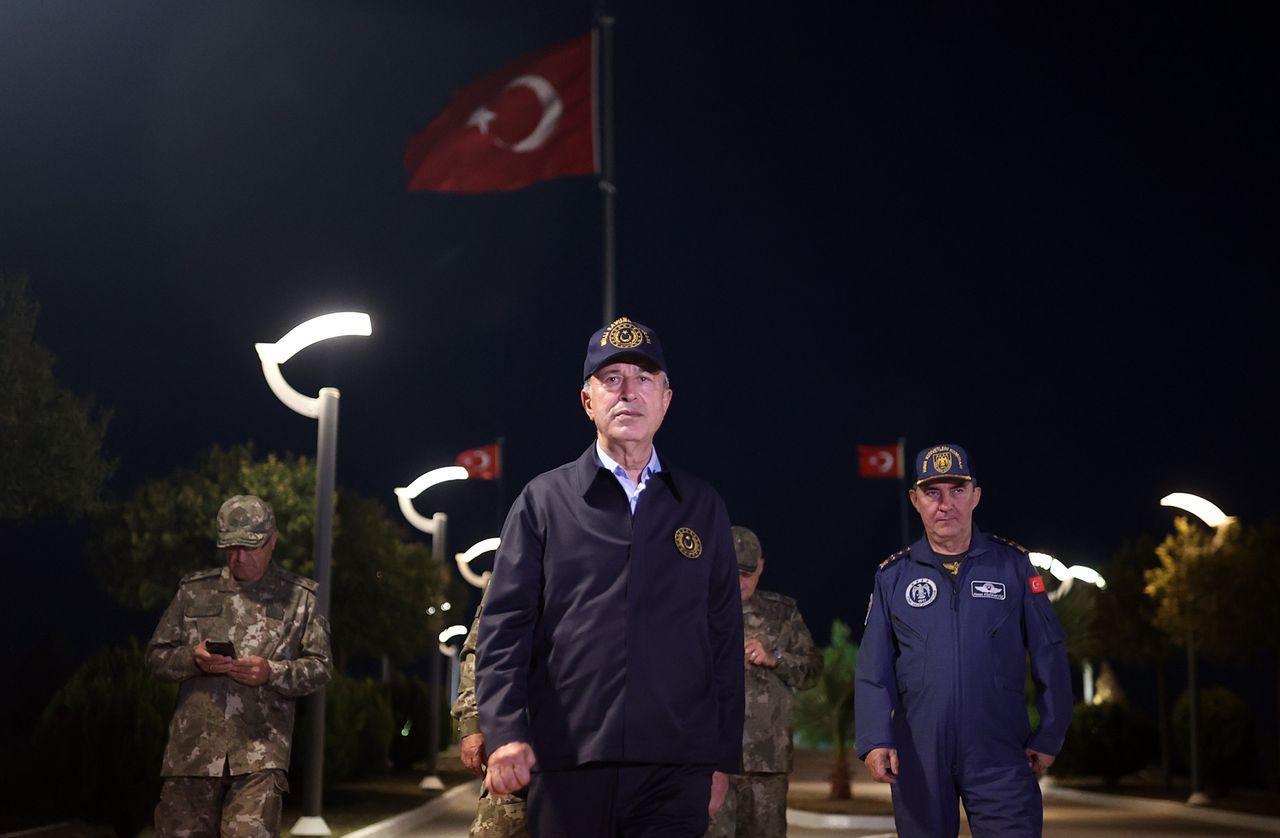 Bakan Akar ve TSK Komuta Kademesi, Süleyman Şah Türbesi'nde - Sayfa 14