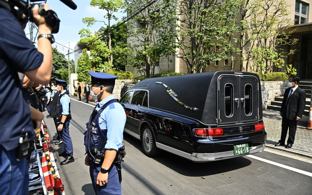 Suikasta uğrayan eski Japonya Başbakanı Abe Şinzo için cenaze töreni yapıldı - Sayfa 15