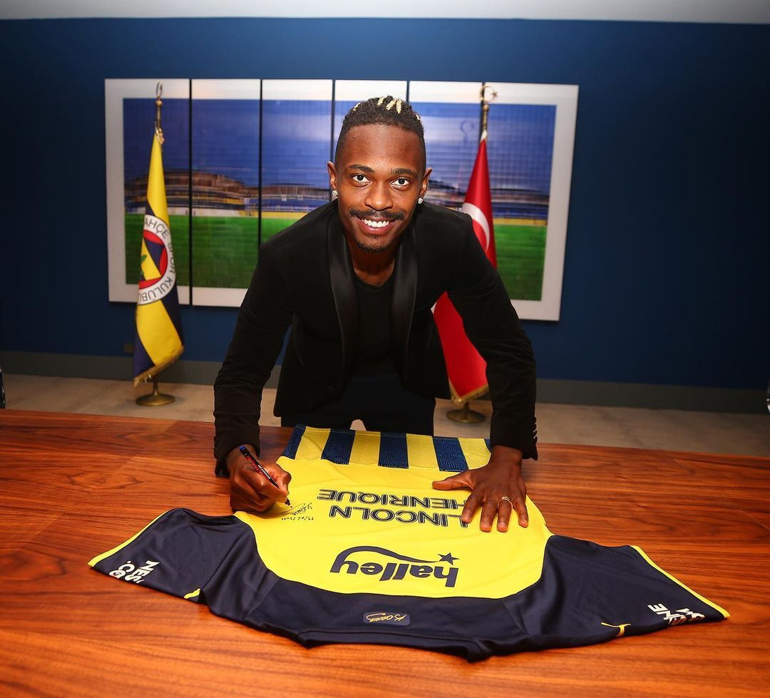 Süper Lig 2022-2023 sezonu ekiplerinden transfer haberleri art arda geliyor - Sayfa 18