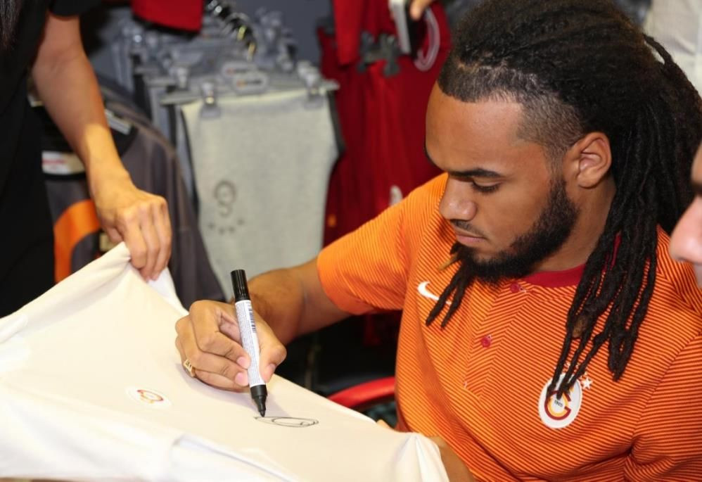 Fenerbahçe, stoper bölgesi için gündemine eski Galatasaraylı Jason Denayer'i aldı - Sayfa 6