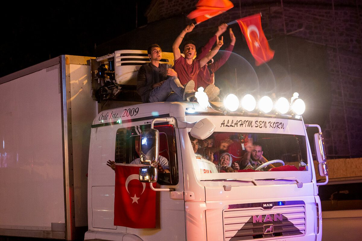 15 Temmuz'da hainlerin asıl hedefi Cumhurbaşkanı Erdoğan'dı! "Ölün, öldürün ama hızlıca alın" - Sayfa 5