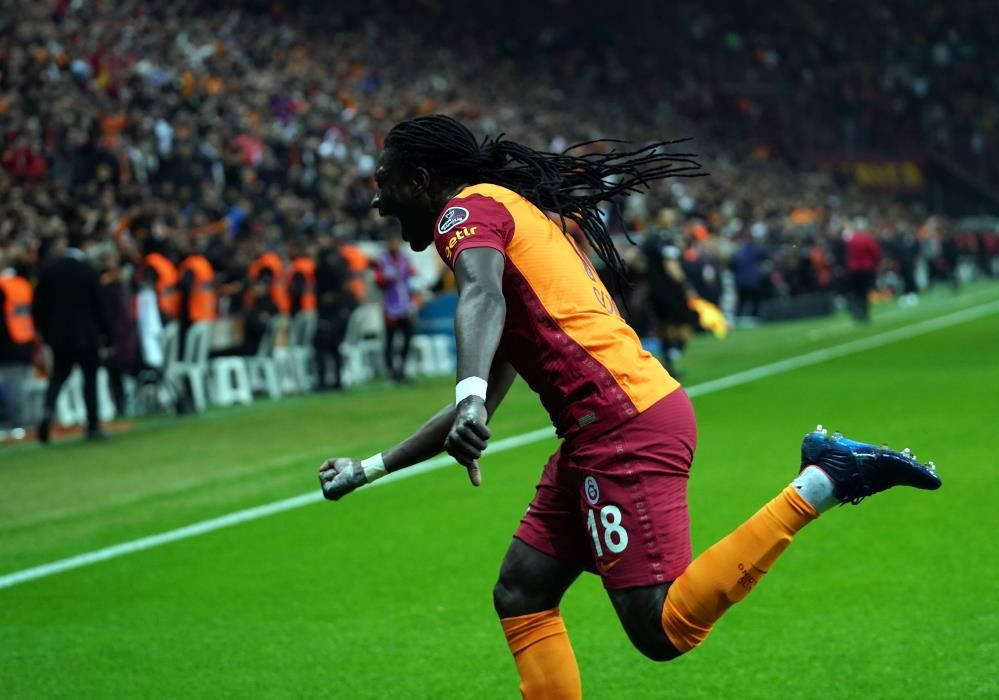 Galatasaray'da ikinci dönemini geçiren Bafetimbi Gomis'e sürpriz transfer teklifi - Sayfa 5