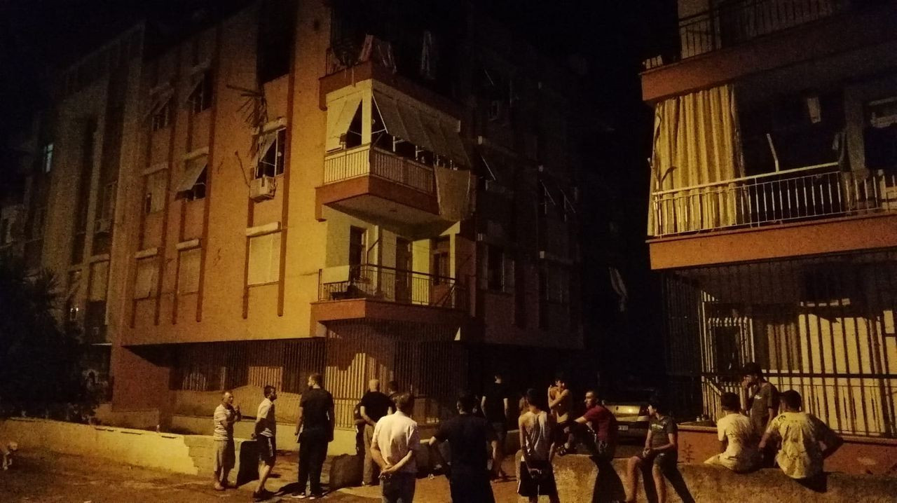 Evde çıkan yangında can pazarı! 2 küçük çocuk alevlerin arasında mahsur kaldı - Sayfa 12