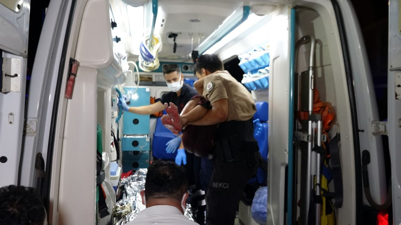 Evde çıkan yangında can pazarı! 2 küçük çocuk alevlerin arasında mahsur kaldı - Sayfa 9