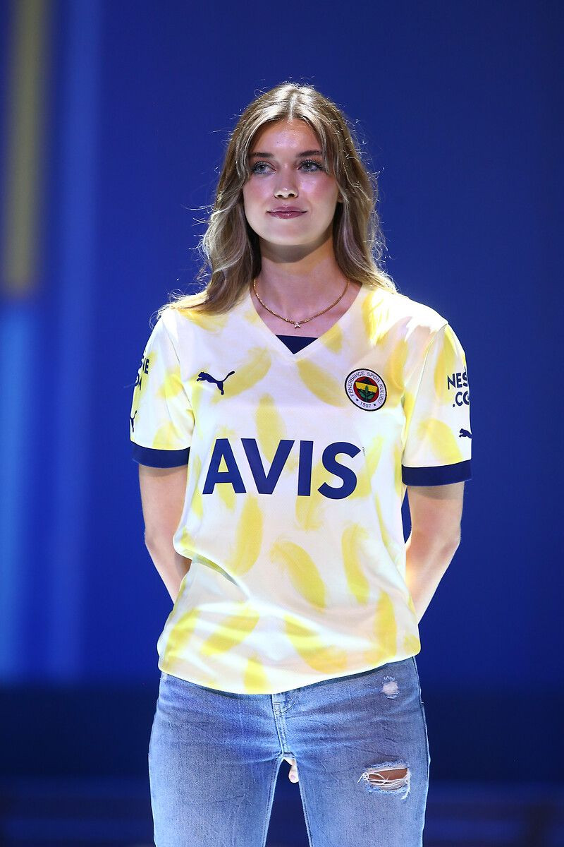 Fenerbahçe'nin yeni sezon forma lansmanı yapıldı: Ece Seçkin muhteşem performansıyla geceye damga vurdu - Sayfa 9