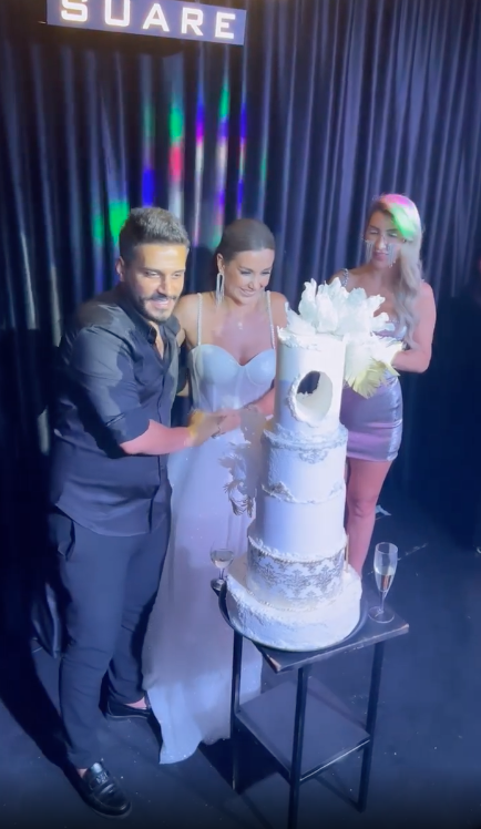 Engin Polat'ın eşi Dilan Polat'a aldığı sınır tanımaz doğum günü hediyeleri hayrete düşürdü - Sayfa 40