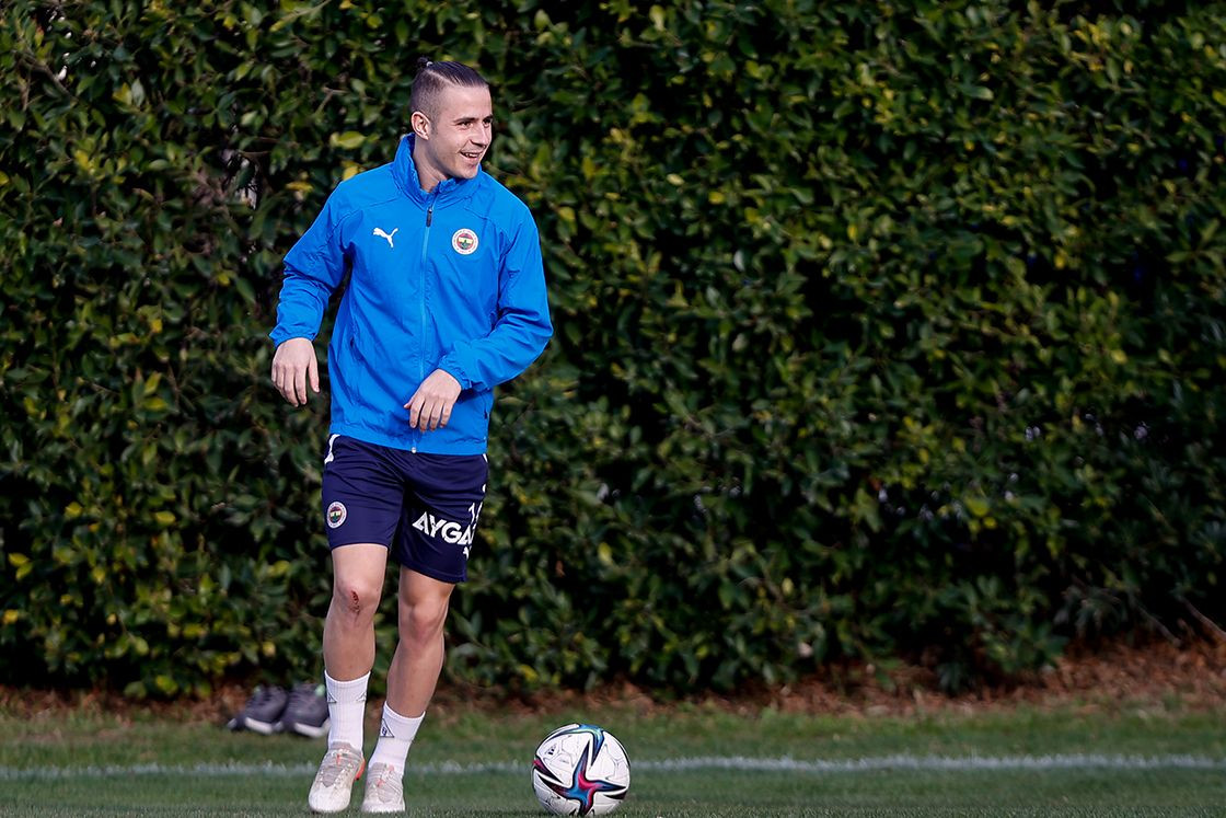 Fenerbahçe'de Kim Min-jae ve Gustavo sonrası bir ayrılık daha! Jesus onu istemiyor - Sayfa 5