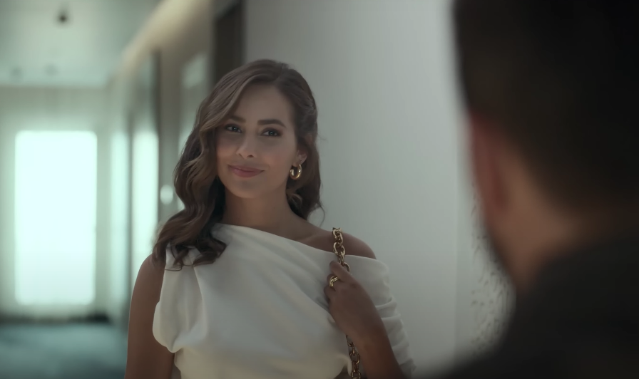 Herkes Pınar Tevetoğlu'na benzetmişti... Tarkan'ın klibindeki güzelin kimliği belli oldu - Sayfa 7