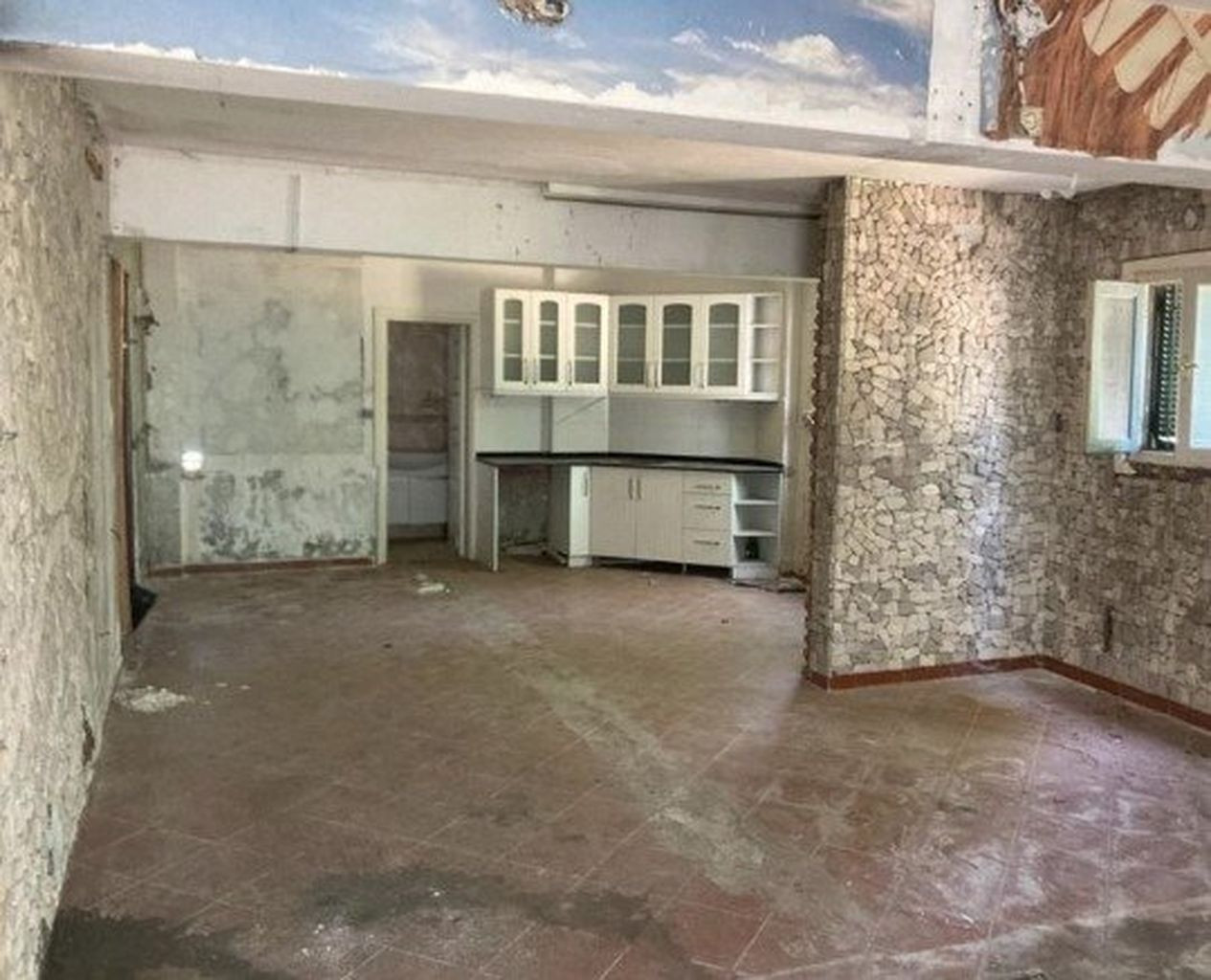 Adnan Oktar'ın günah yuvası satışa çıkarıldı! İşte 'stüdyo' kod adlı villadan yeni görüntüler - Sayfa 7