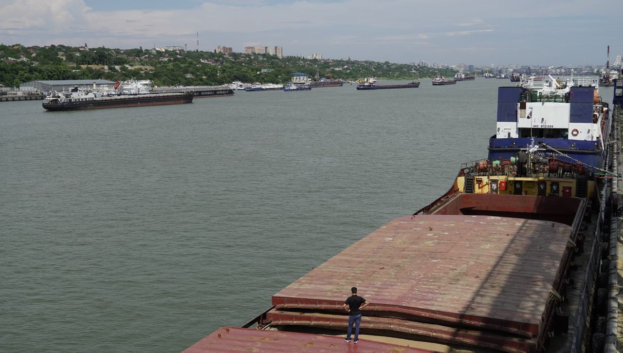Tahıl gemileri Rusya limanında hazırlanıyor! Denetimi Türk yetkililer yapacak - Sayfa 8