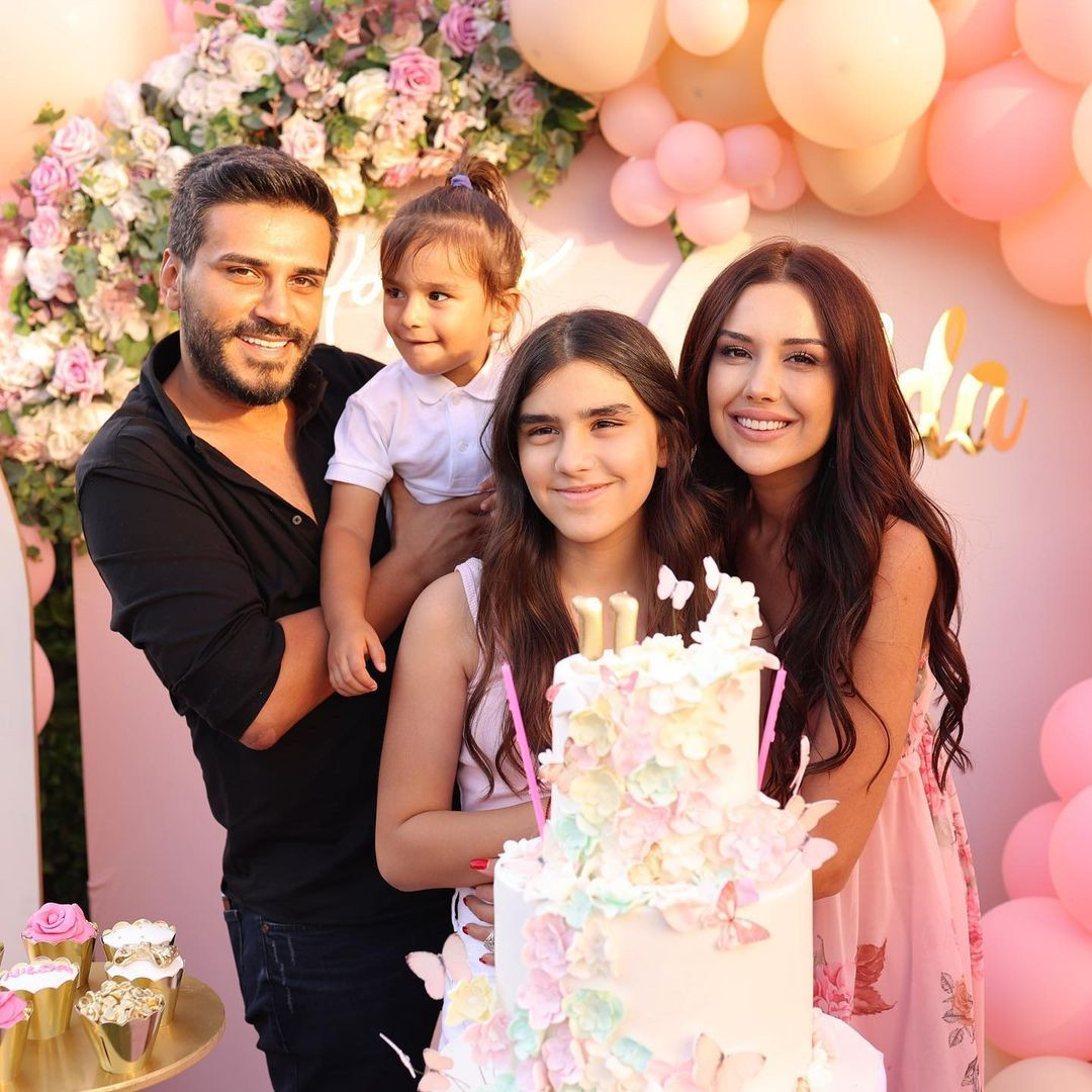 Eski halini tanıyamayacaksınız! Fenomen Dilan Polat'ın estetiksiz fotoğrafları ortaya çıktı - Sayfa 24