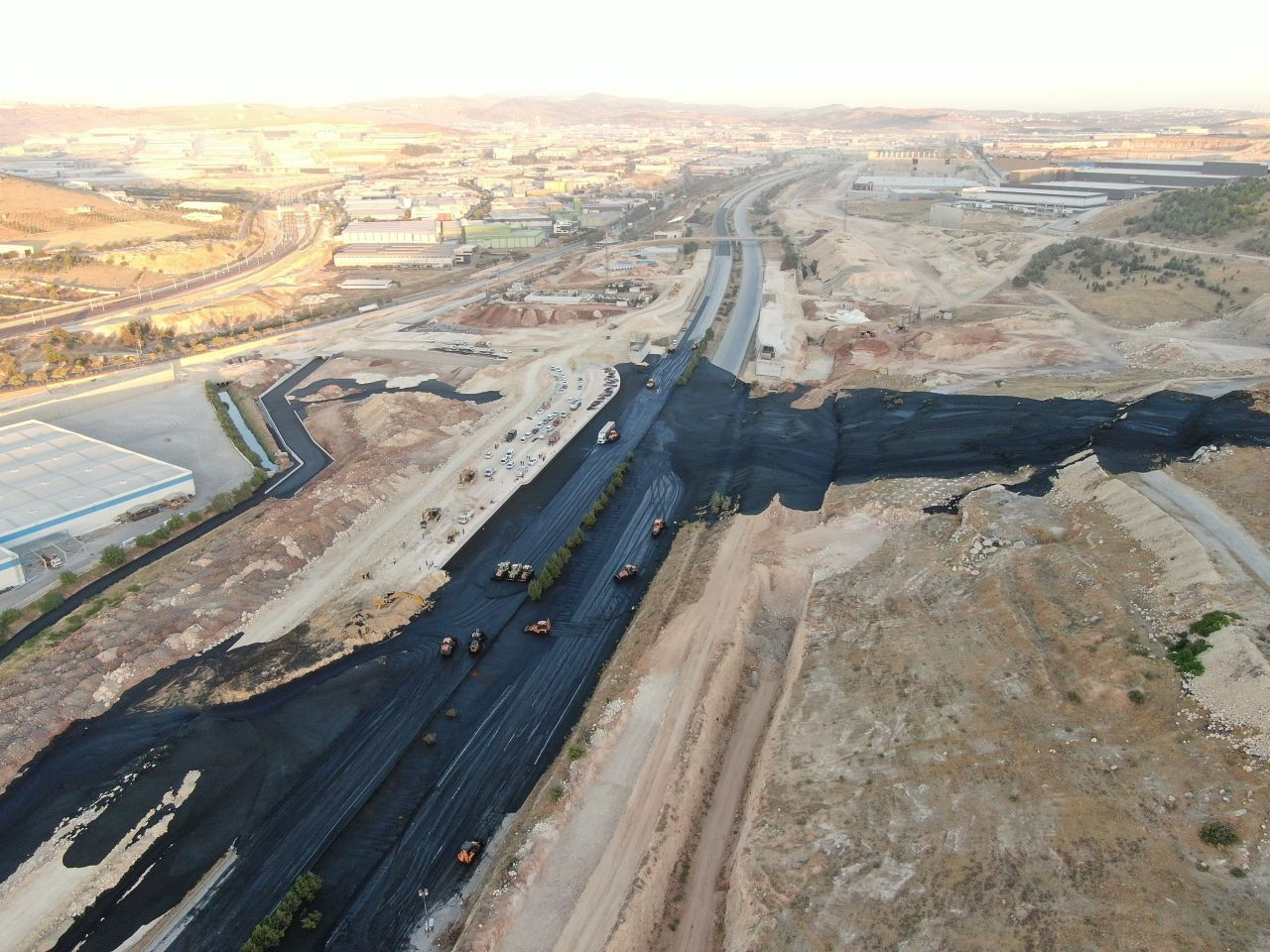 TAG Otoyolu çamur bataklığına döndü: Atık sızıntısı faciasının boyutu gün ağarınca ortaya çıktı! - Sayfa 5