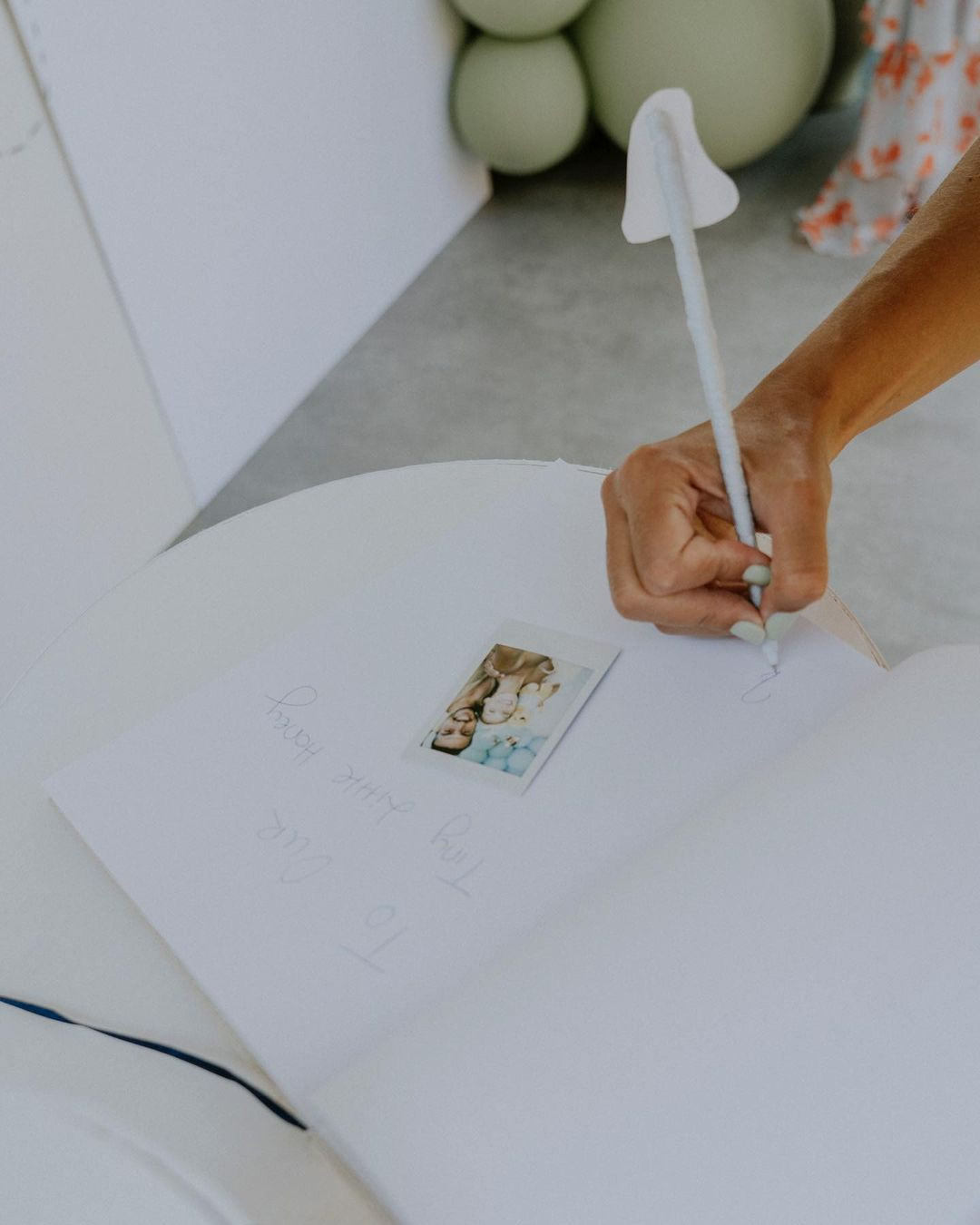 Dila Tarkan doğuma sayılı günler kala baby shower partisi yaptı - Sayfa 13