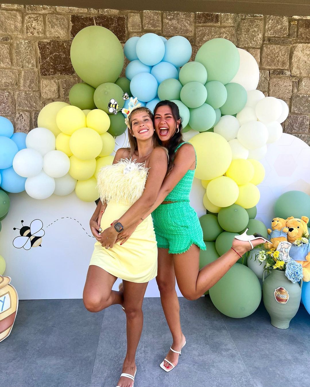 Dila Tarkan doğuma sayılı günler kala baby shower partisi yaptı - Sayfa 11