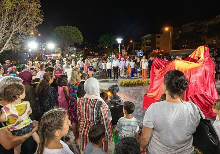 İzmir Dikili günlerdir susuzluktan kıvranırken CHP'li başkan heykel açma derdinde! - Sayfa 5
