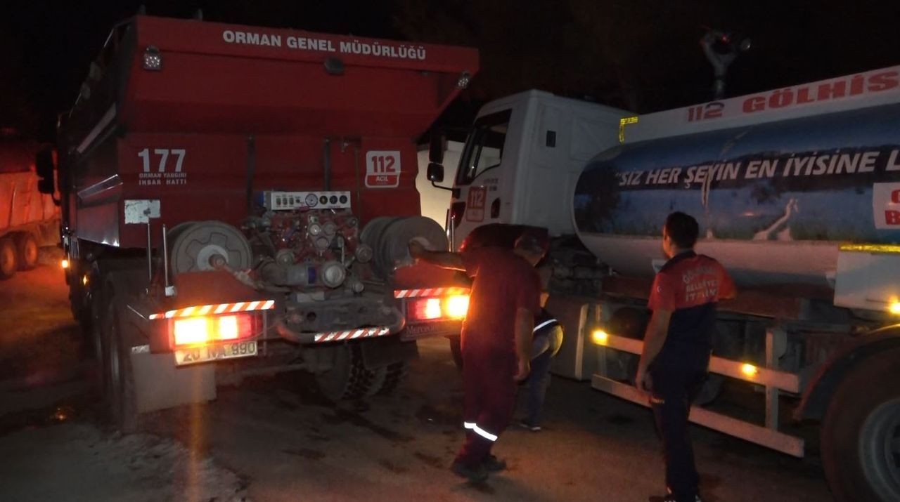 Burdur'daki orman yangınında gece mesaisi! Alevler söndürüldü, soğutma çalışması devam ediyor - Sayfa 4