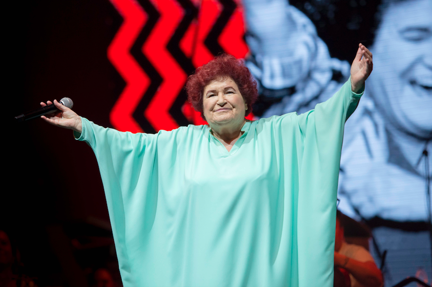 Selda Bağcan konserinde Aleyna Tilki sürprizi - Sayfa 8