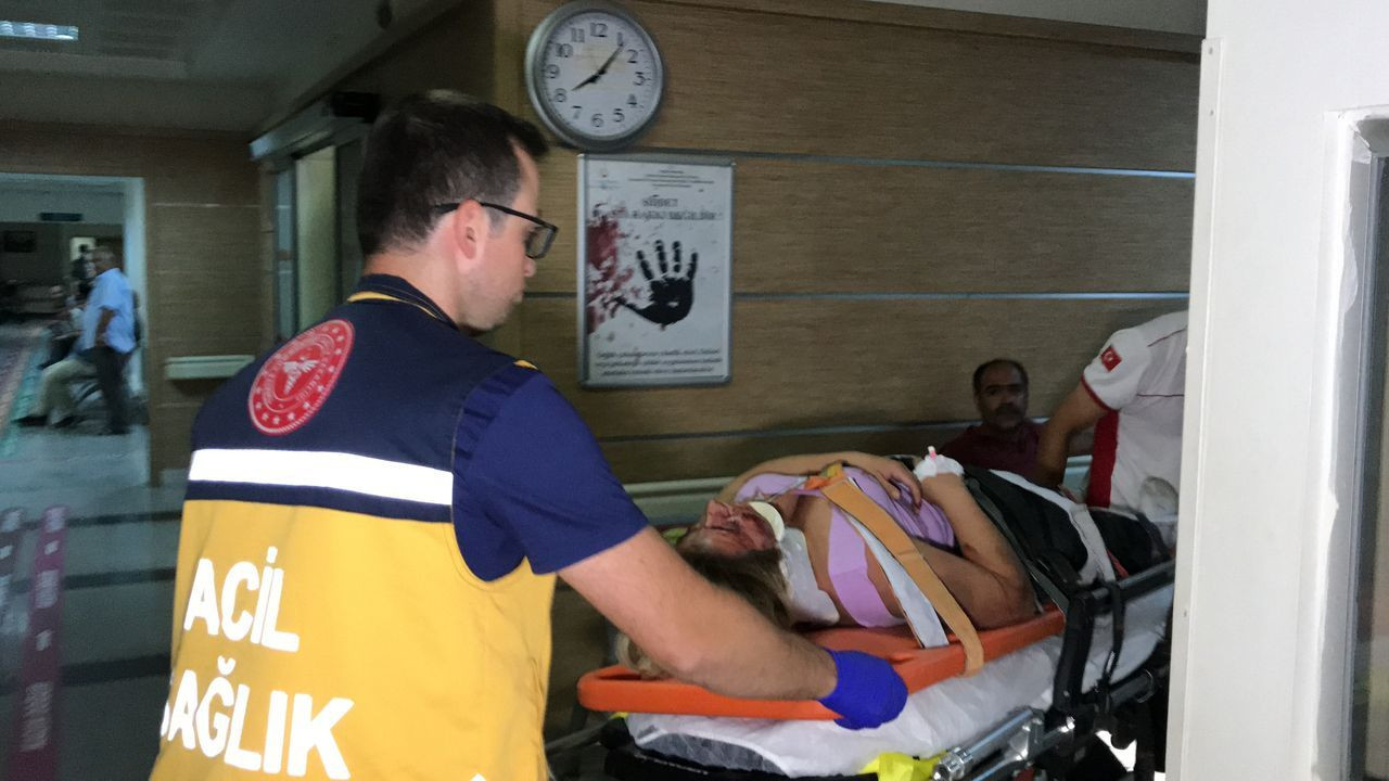 Husumetlisi olan kadına çarpıp, 300 metre aracın tavanında sürükledi, düşünce üzerinden geçti - Sayfa 5