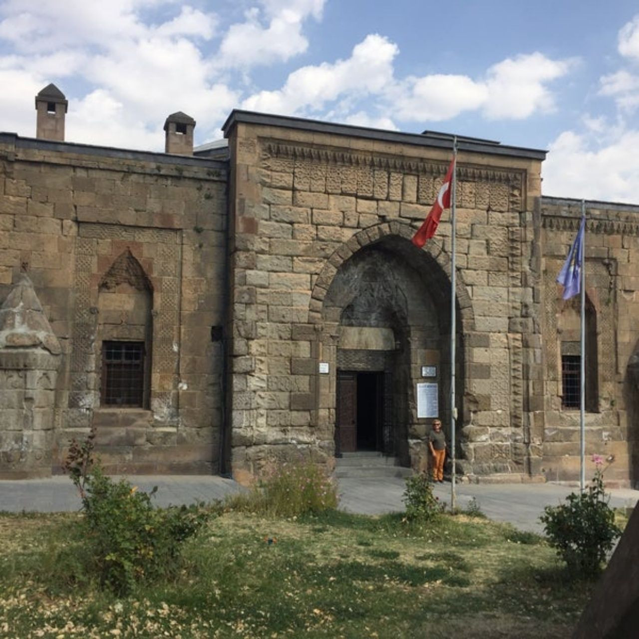 Tarihi toprak evleri, Kümbetleri ve mimarisiyle Vadideki güzel şehir Bitlis Gezi Listesi ve 5 minaresinin hikayesi! - Sayfa 12